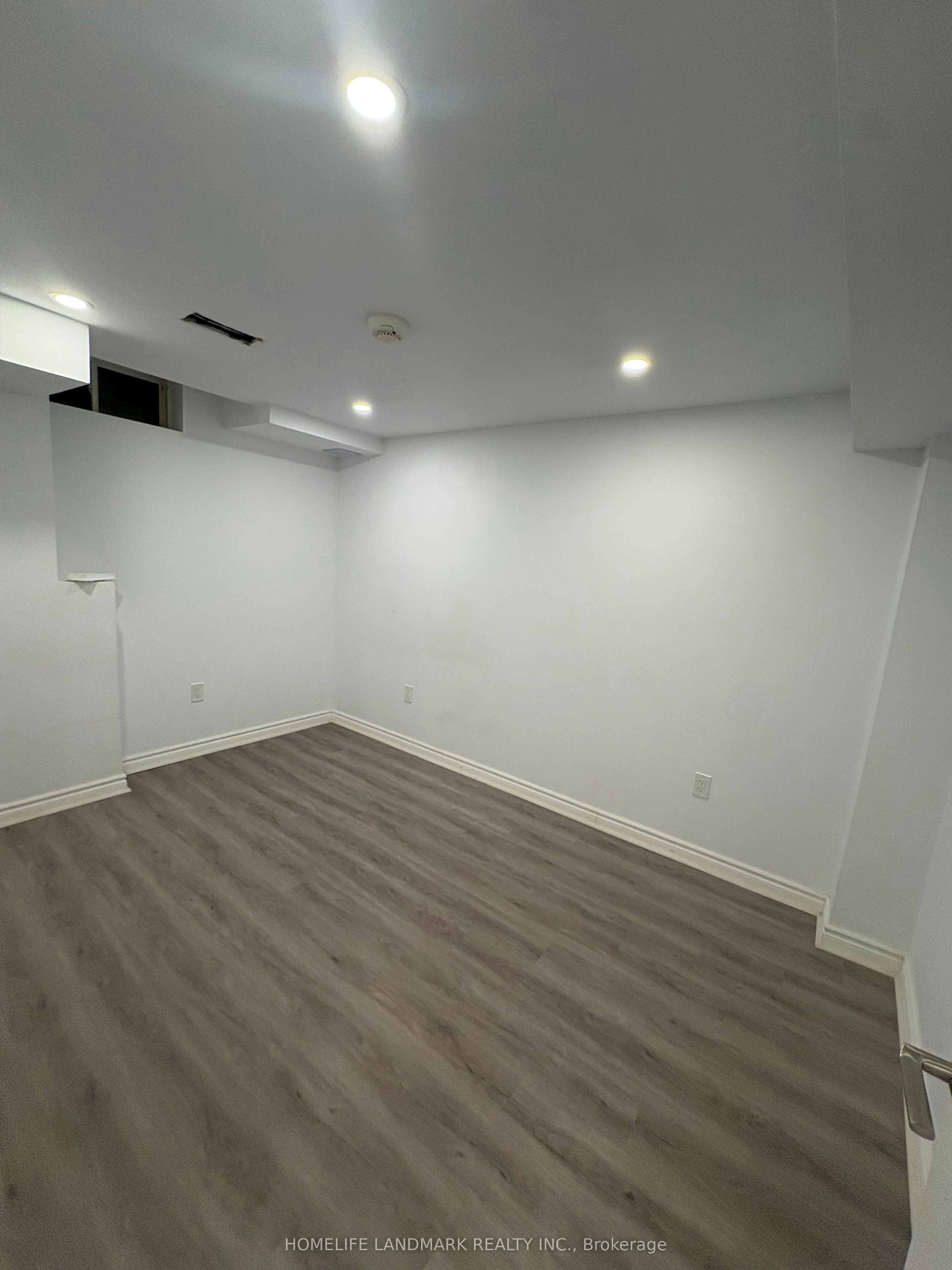 Bsmt-135 Canyon Hill Avenue, Richmond Hill, ON, L4C 0T1 - 6