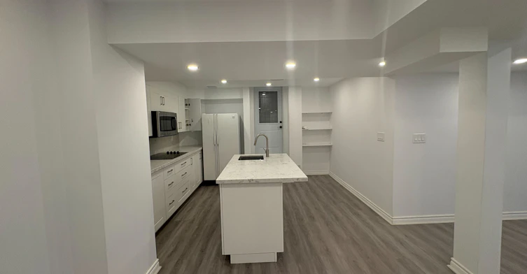 Bsmt-135 Canyon Hill Avenue, Richmond Hill, ON, L4C 0T1 - 2