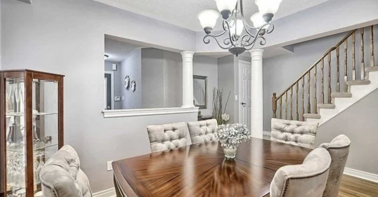 31 Baywell Crescent, Aurora, ON, L4G 7M8 - 3