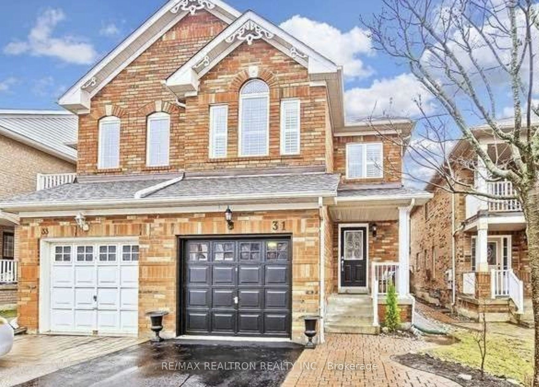31 Baywell Crescent, Aurora, ON, L4G 7M8