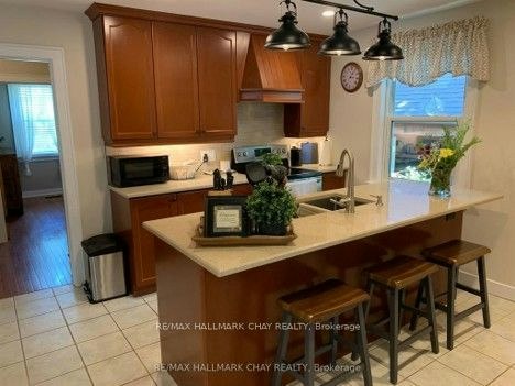 77 Church Street S, New Tecumseth, ON, L9R 1J4 - 4