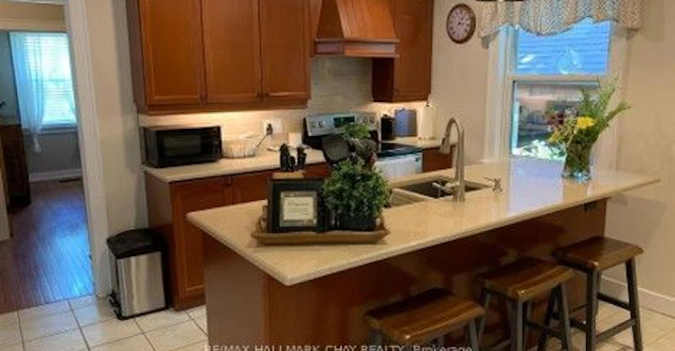 77 Church Street S, New Tecumseth, ON, L9R 1J4 - 4