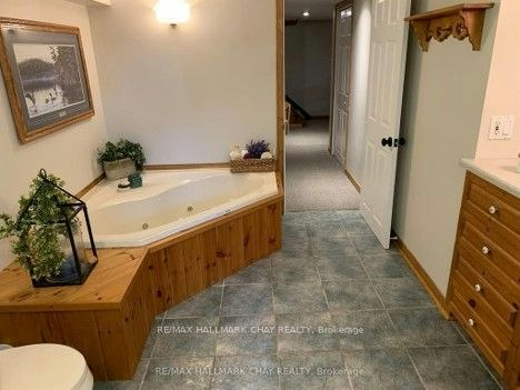 77 Church Street S, New Tecumseth, ON, L9R 1J4 - 18