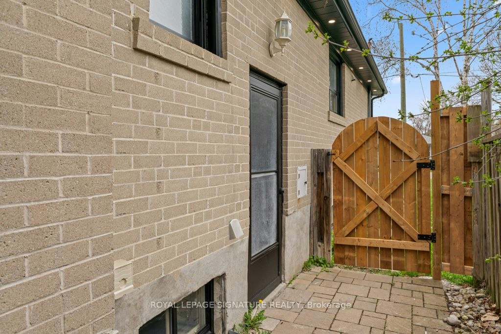 Bsmt-12 Davidson Road, Aurora, ON, L4G 2B1 - 3