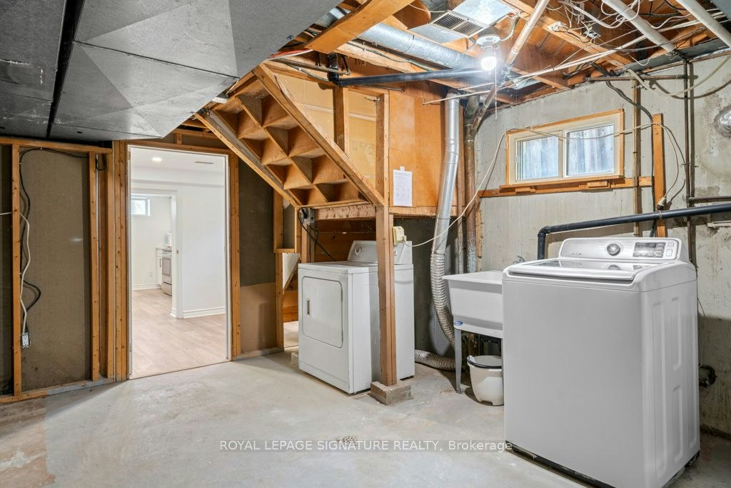 Bsmt-12 Davidson Road, Aurora, ON, L4G 2B1 - 5