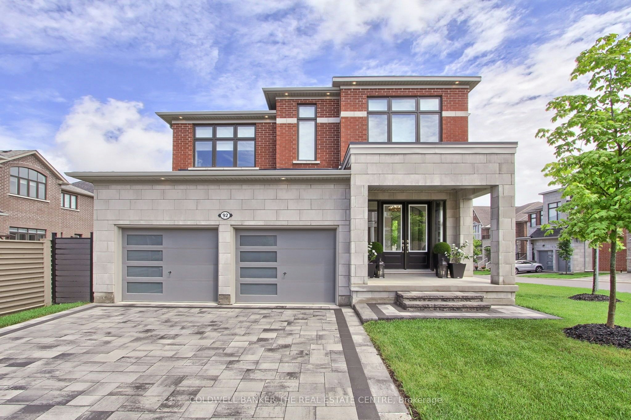 92 Maple Fields Circle, Aurora, ON, L4G 0P5