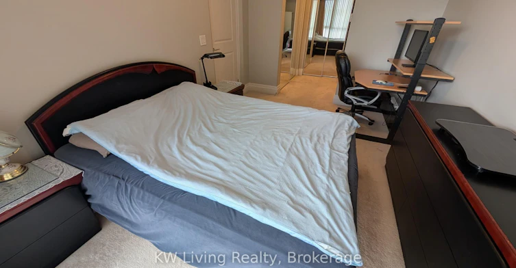 610B-21 Upper Duke Crescent, Markham, ON, L6G 0B6 - 10