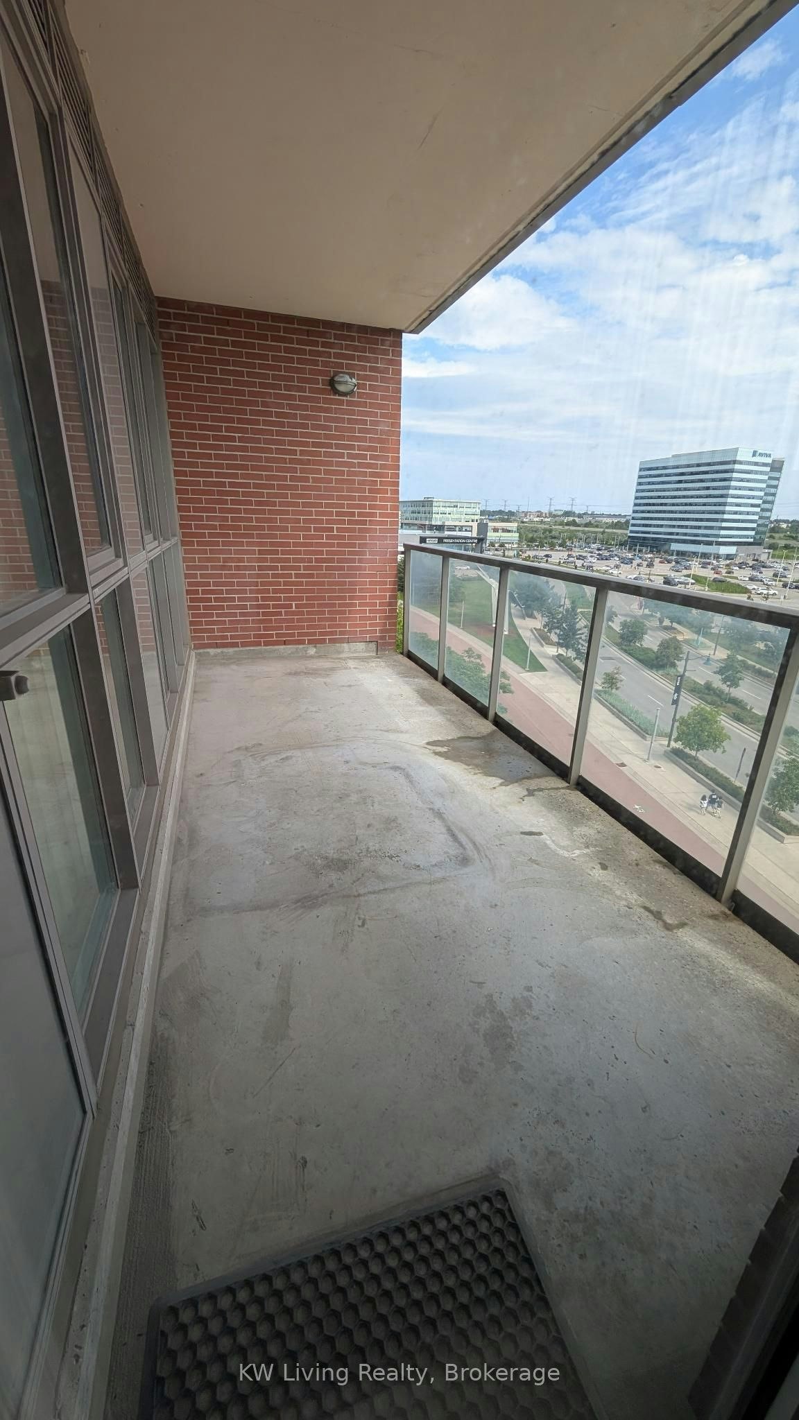 610B-21 Upper Duke Crescent, Markham, ON, L6G 0B6 - 13