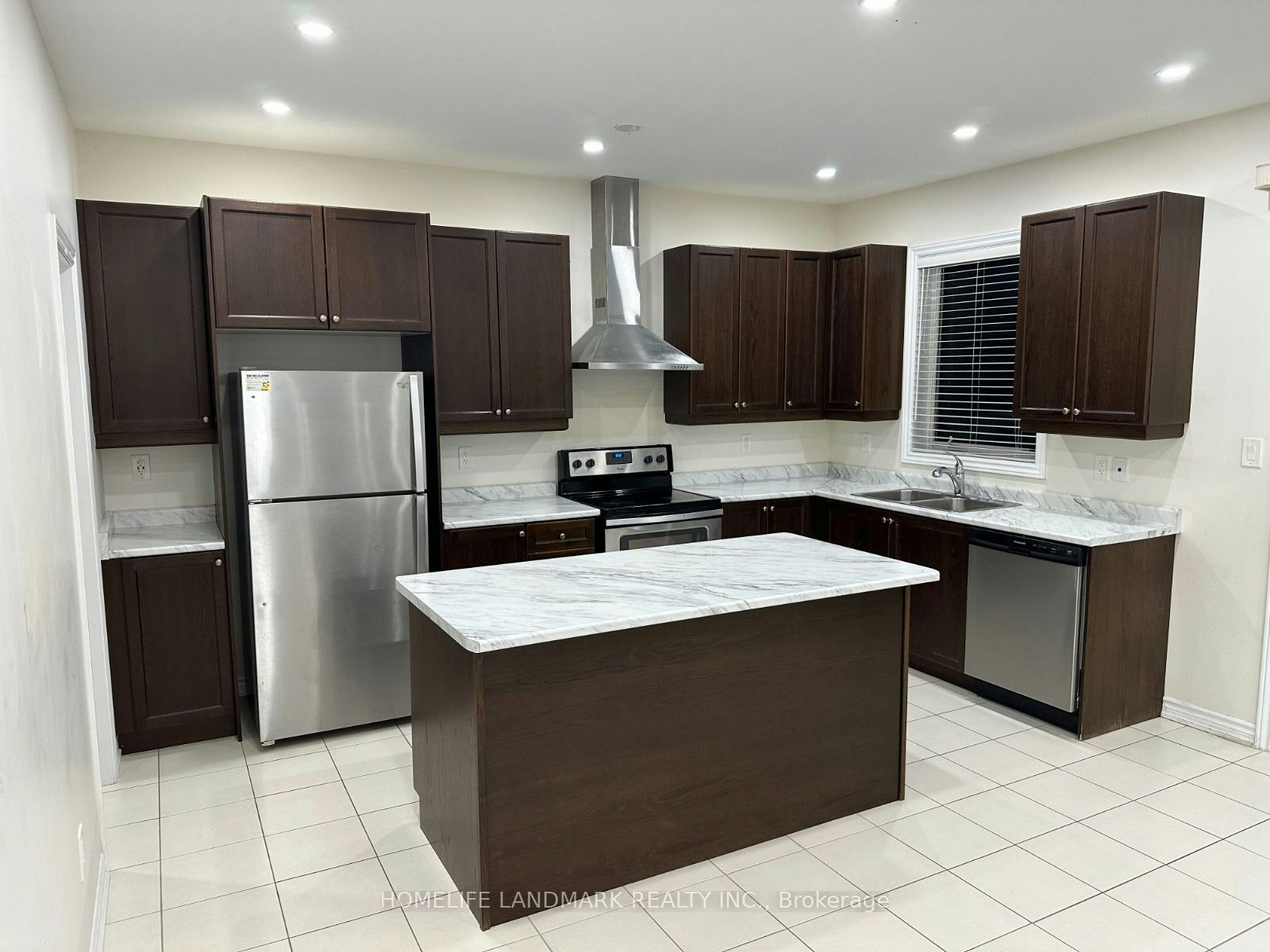 220 Brownley Lane, Essa, ON, L0M 1B6 - 8