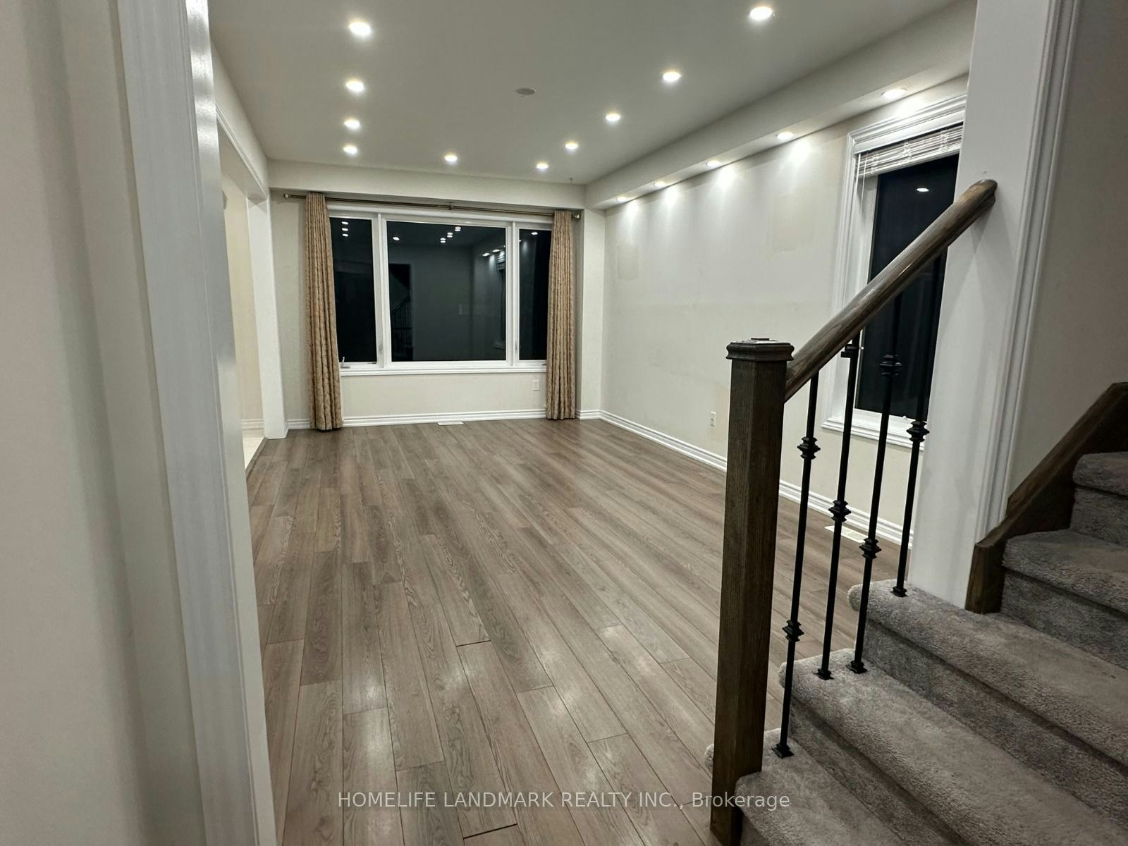 220 Brownley Lane, Essa, ON, L0M 1B6 - 10