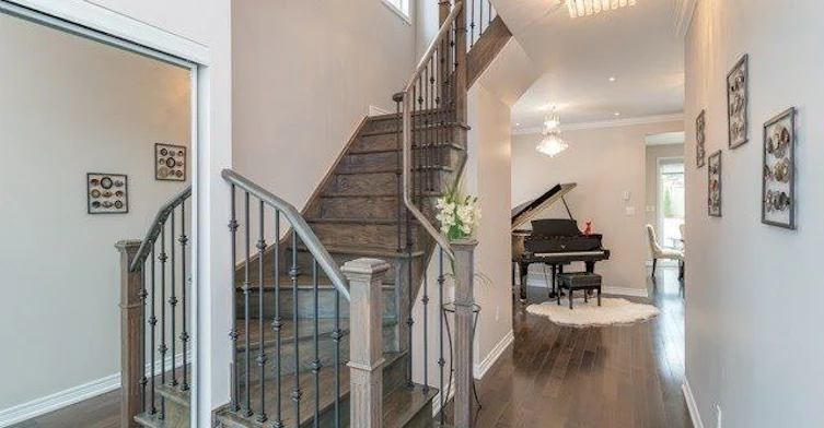 98 Stoyell Drive, Richmond Hill, ON, L4E 0M8 - 2