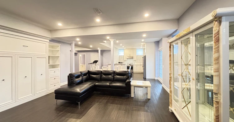 Basement-33 Heintzman Crescent, Vaughan, ON, L6A 4T8 - 5