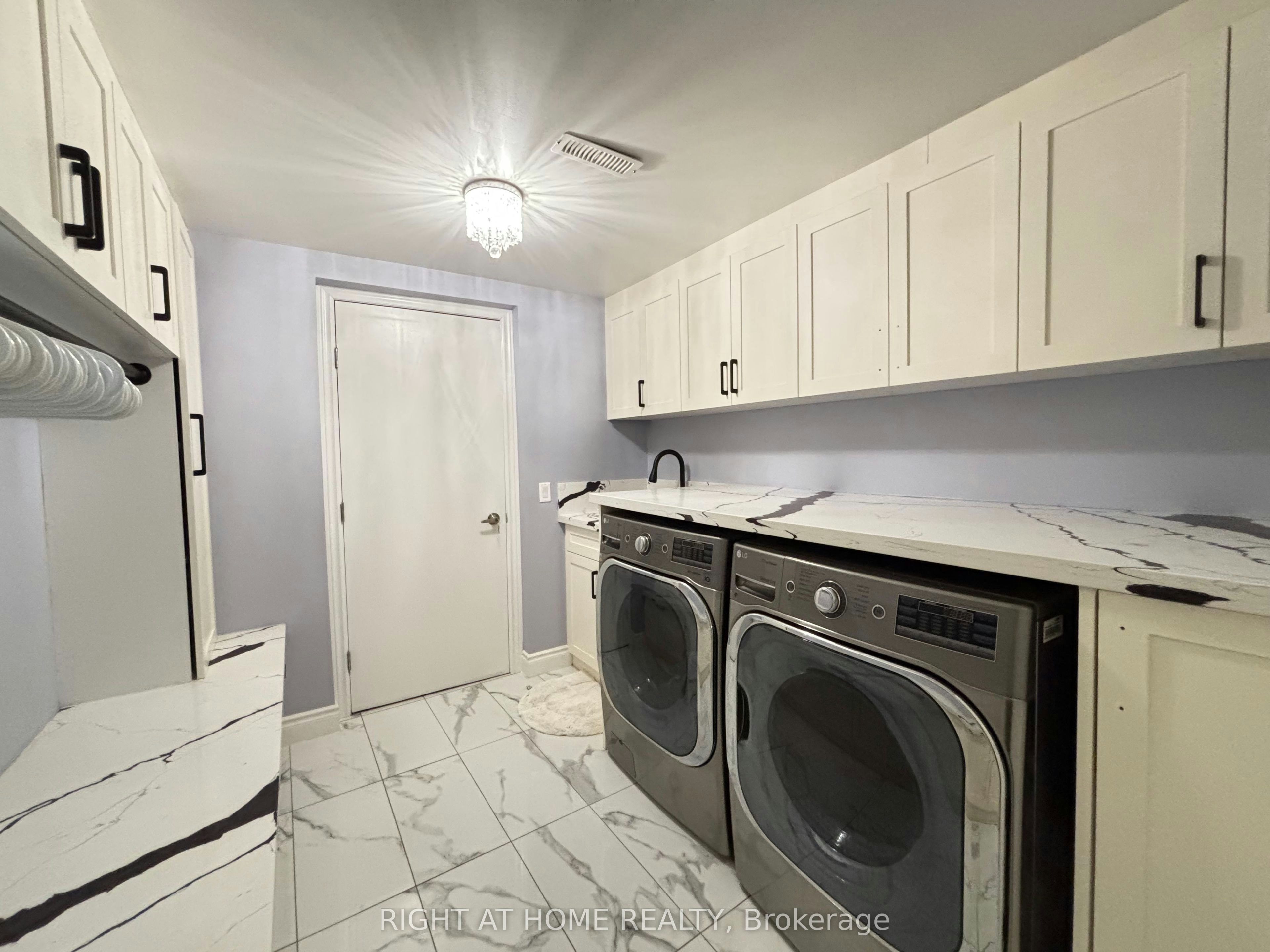 Basement-33 Heintzman Crescent, Vaughan, ON, L6A 4T8 - 18
