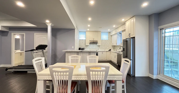 Basement-33 Heintzman Crescent, Vaughan, ON, L6A 4T8 - 9