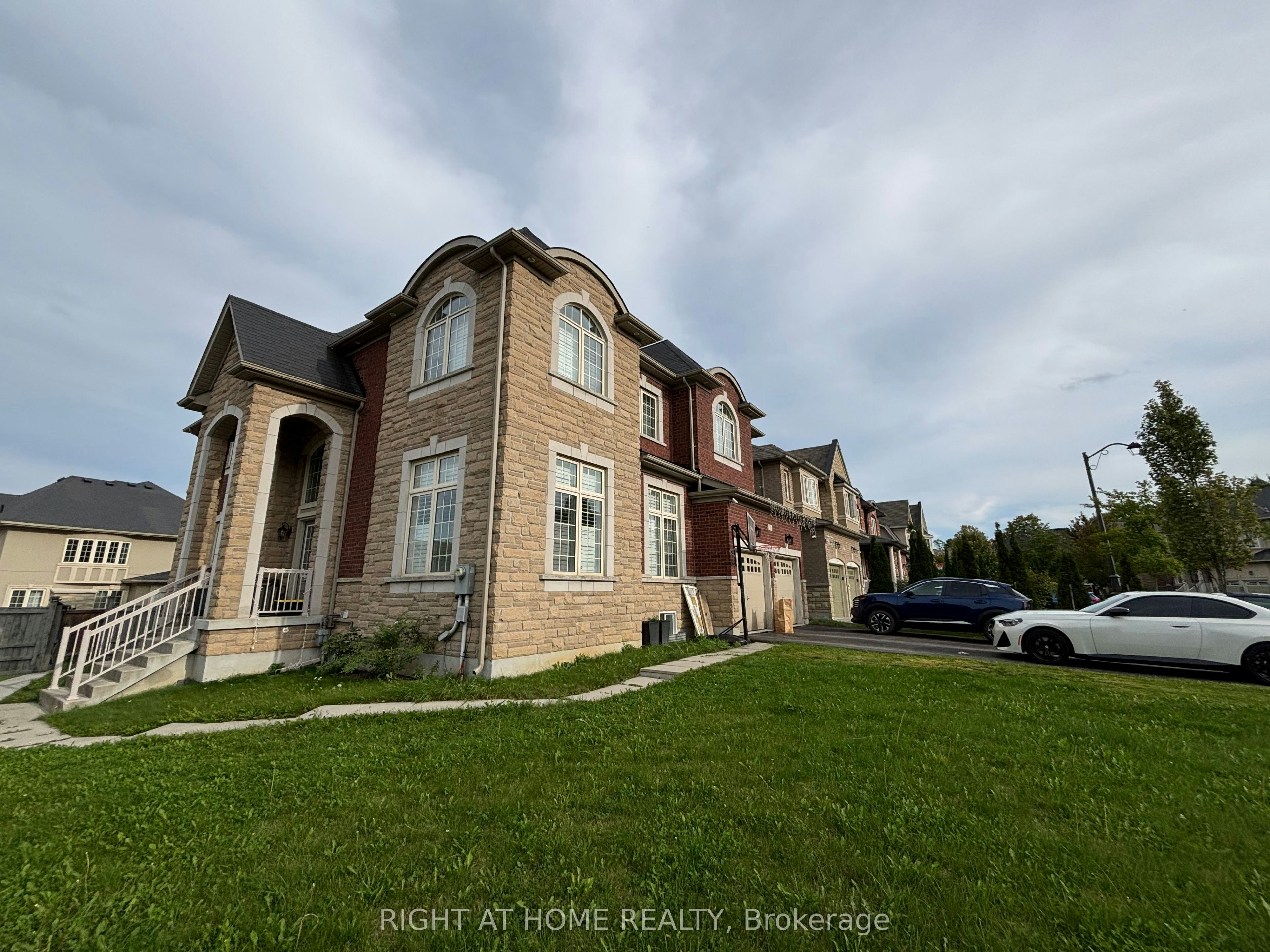 Basement-33 Heintzman Crescent, Vaughan, ON, L6A 4T8 - 2