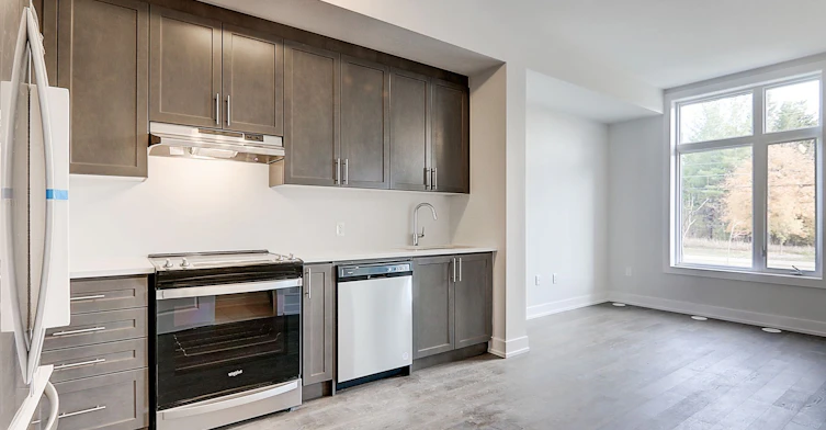 L-140-9580 Islington Avenue, Vaughan, ON, L4H 5E8 - 5