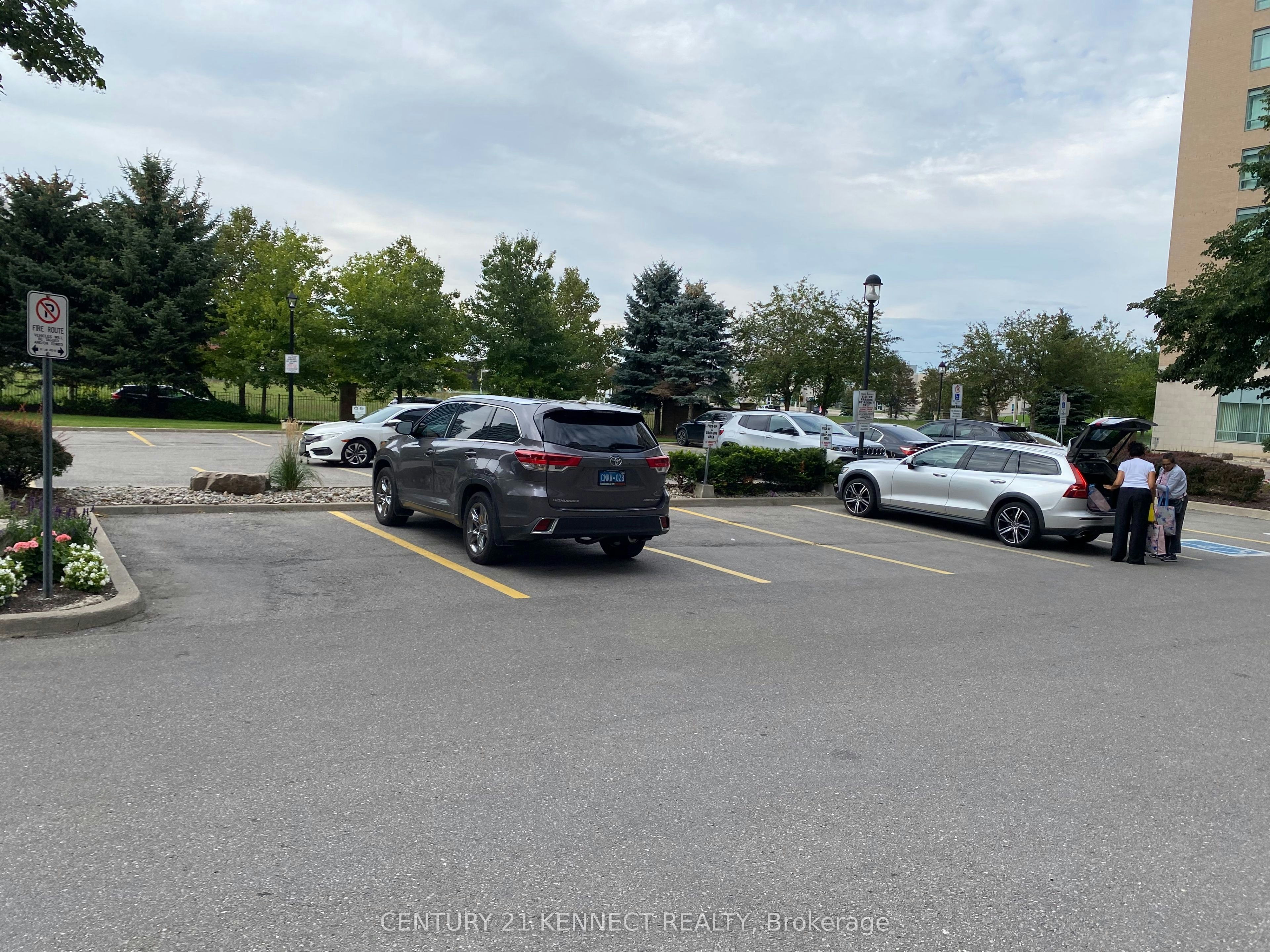 707-11 Oneida Crescent, Richmond Hill, ON, L4B 0A1 - 21