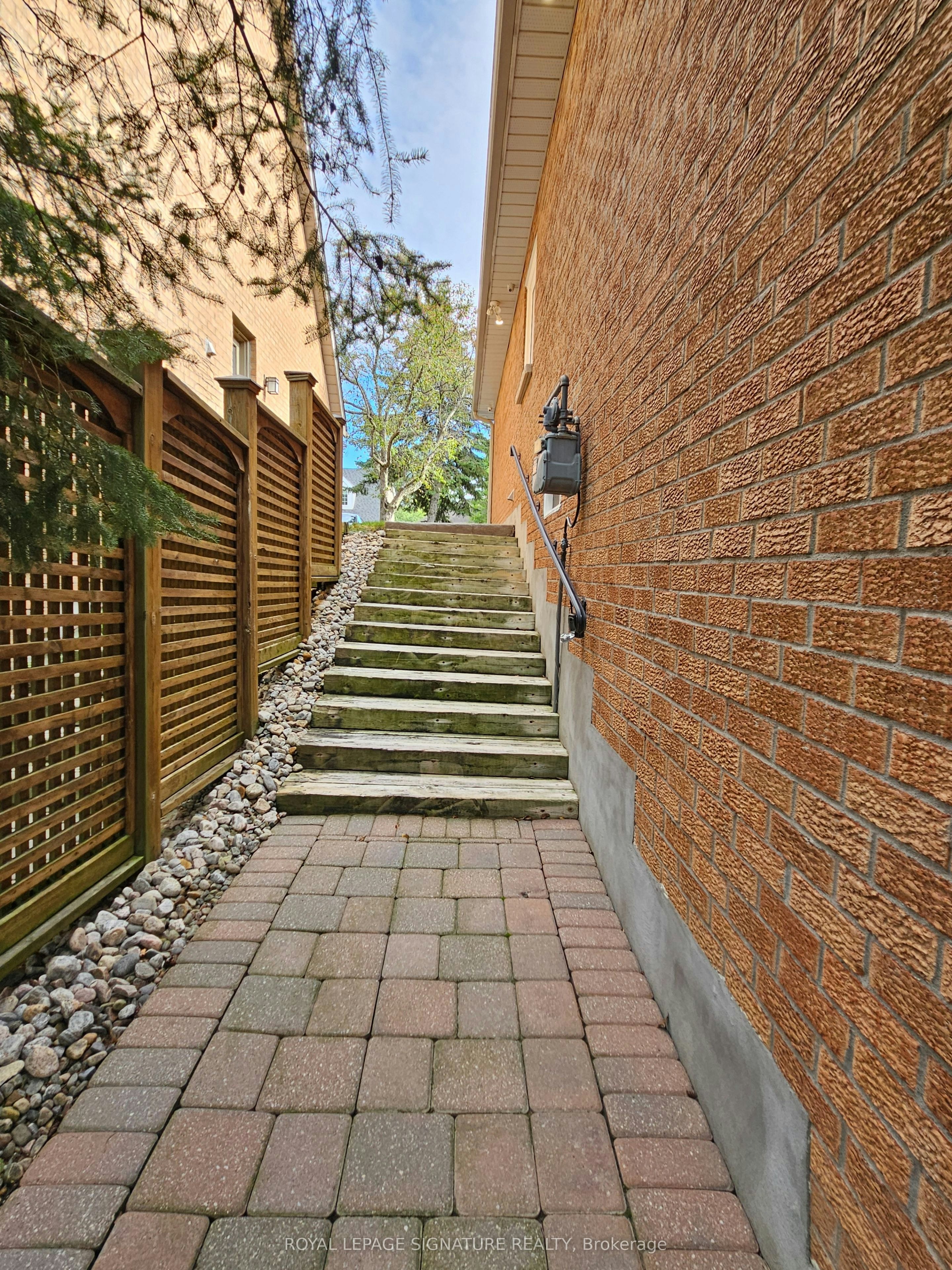 Lower-30 Craigleith Crescent, Richmond Hill, ON, L4E 2S1 - 3