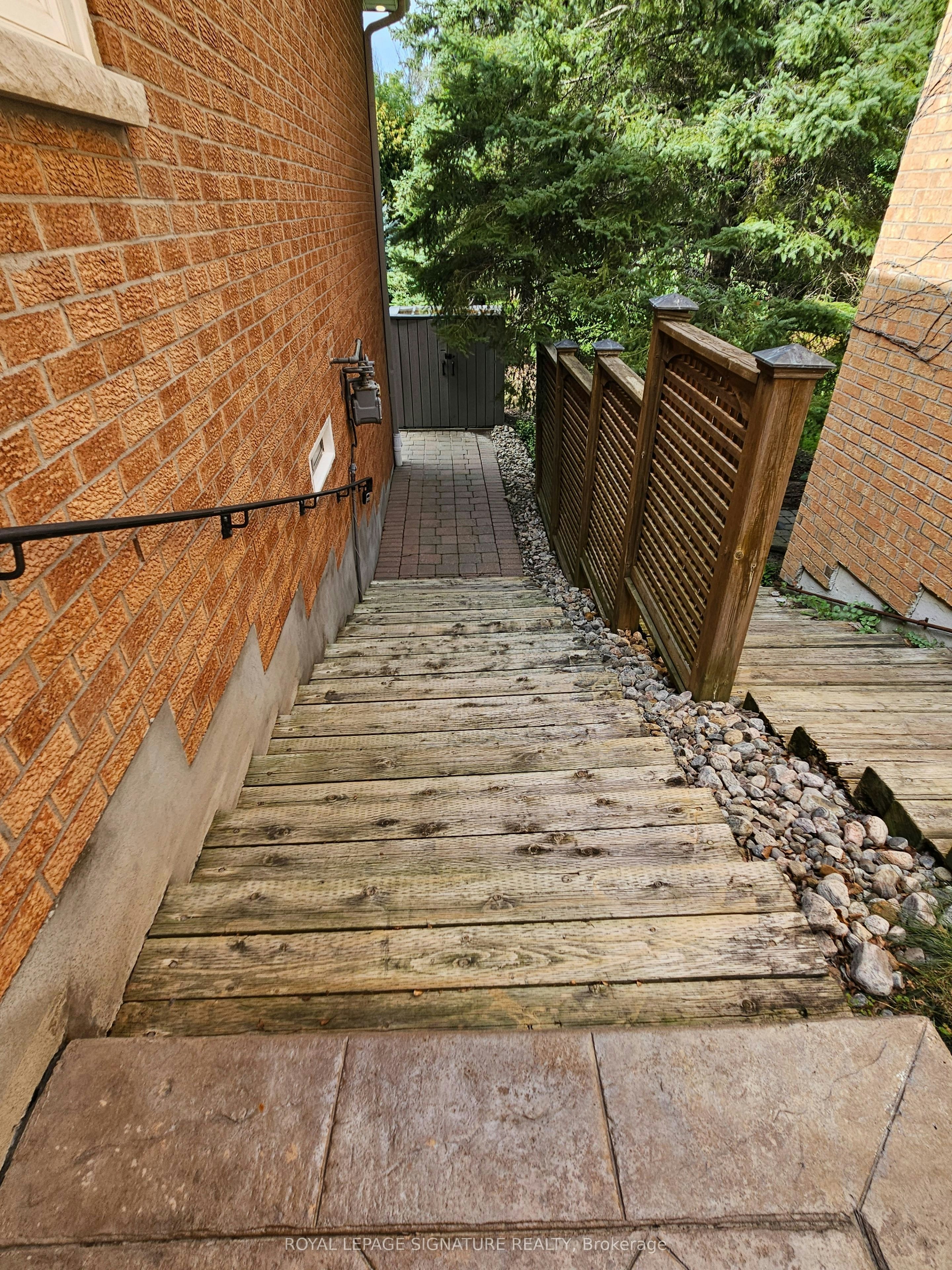 Lower-30 Craigleith Crescent, Richmond Hill, ON, L4E 2S1 - 2