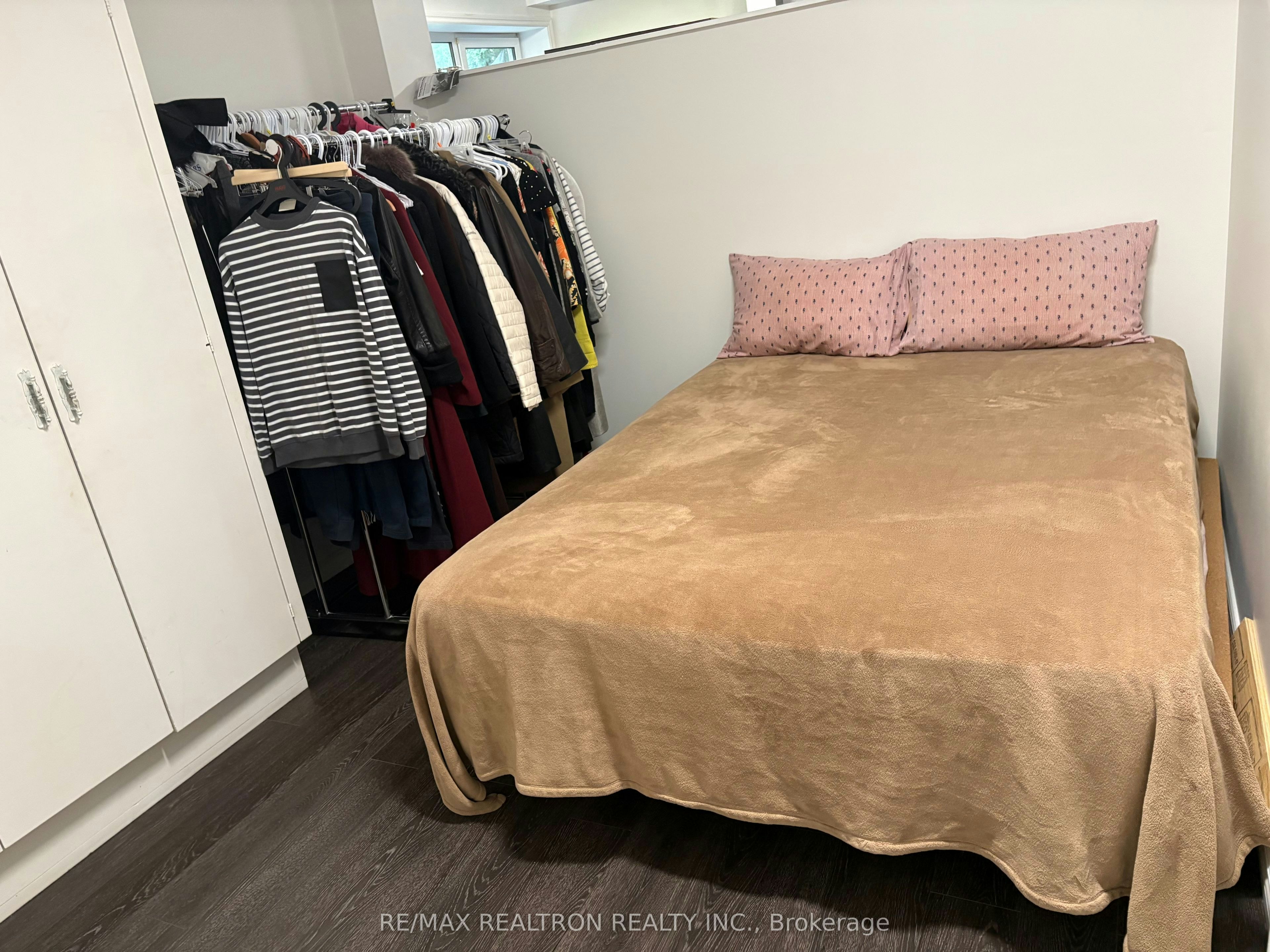 Lower-198 Centre Street, Vaughan, ON, L4J 1G6 - 6