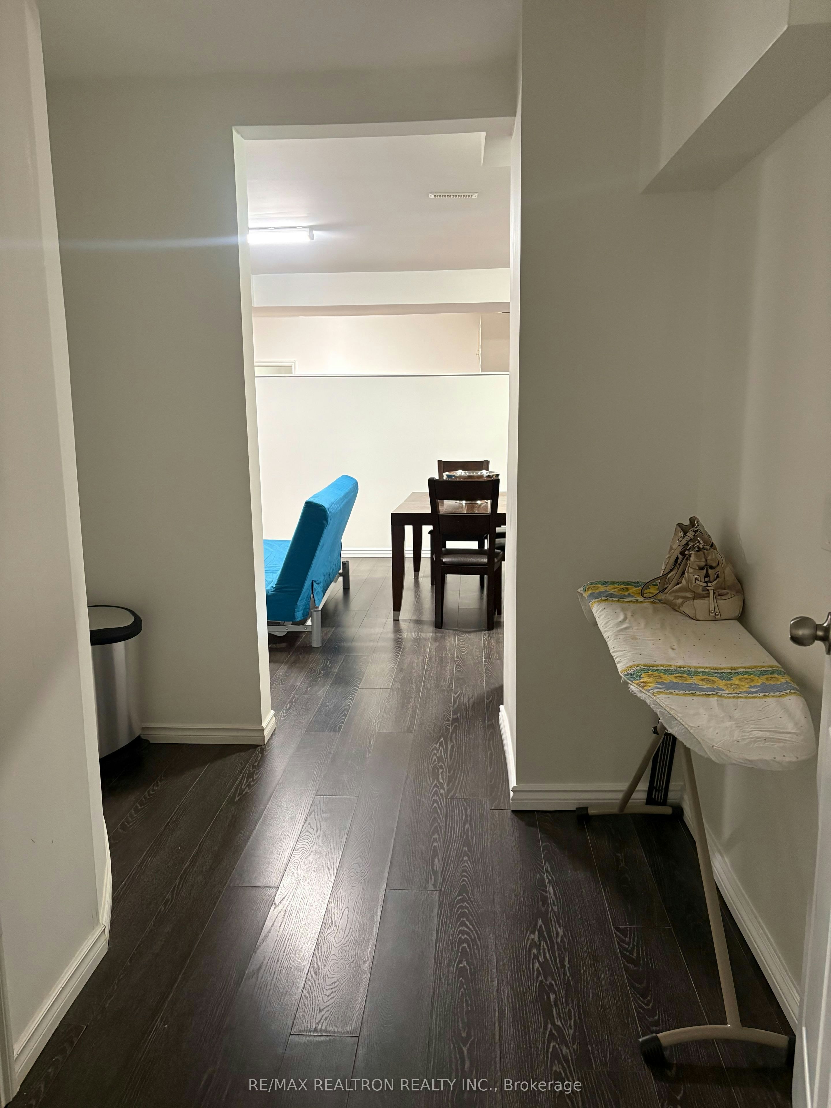 Lower-198 Centre Street, Vaughan, ON, L4J 1G6 - 9