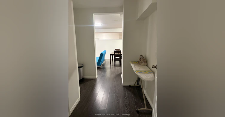 Lower-198 Centre Street, Vaughan, ON, L4J 1G6 - 9