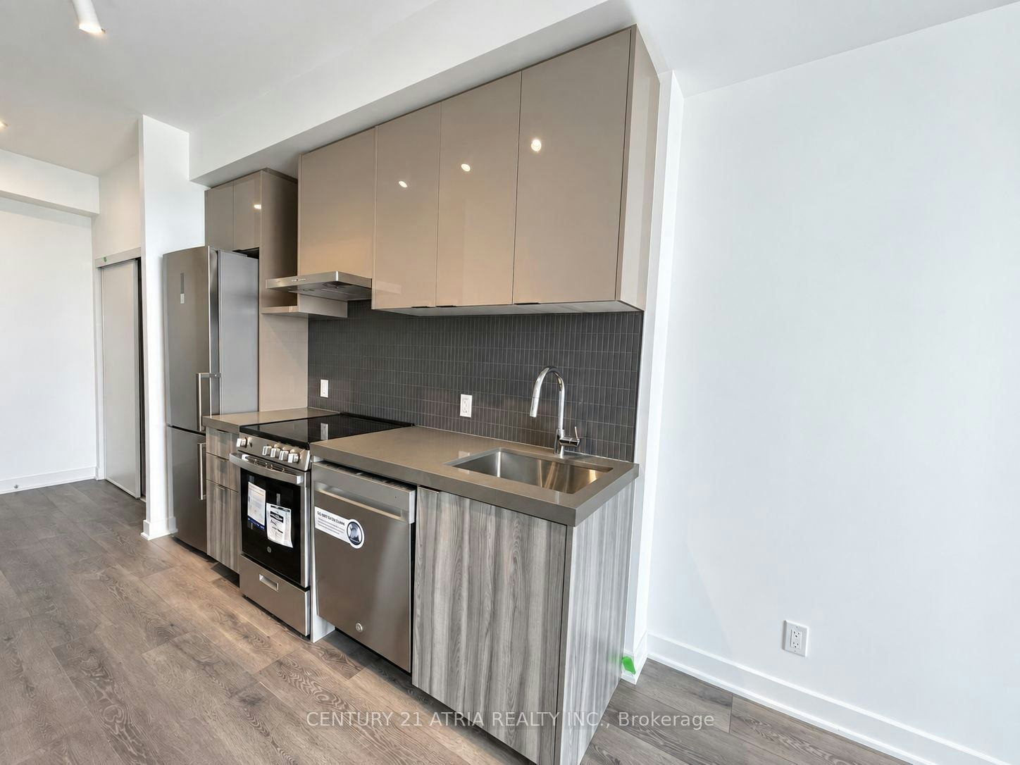 2417-6 Flavelle Trail, Vaughan, ON, L4L 0M8 - 3