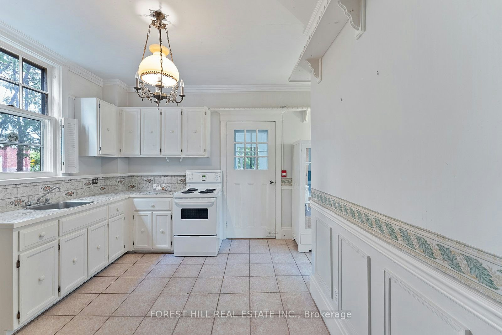 MAIN-36 Arnold Crescent, Richmond Hill, ON, L4C 3R5 - 6