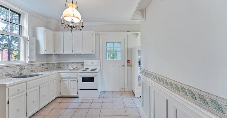 MAIN-36 Arnold Crescent, Richmond Hill, ON, L4C 3R5 - 6