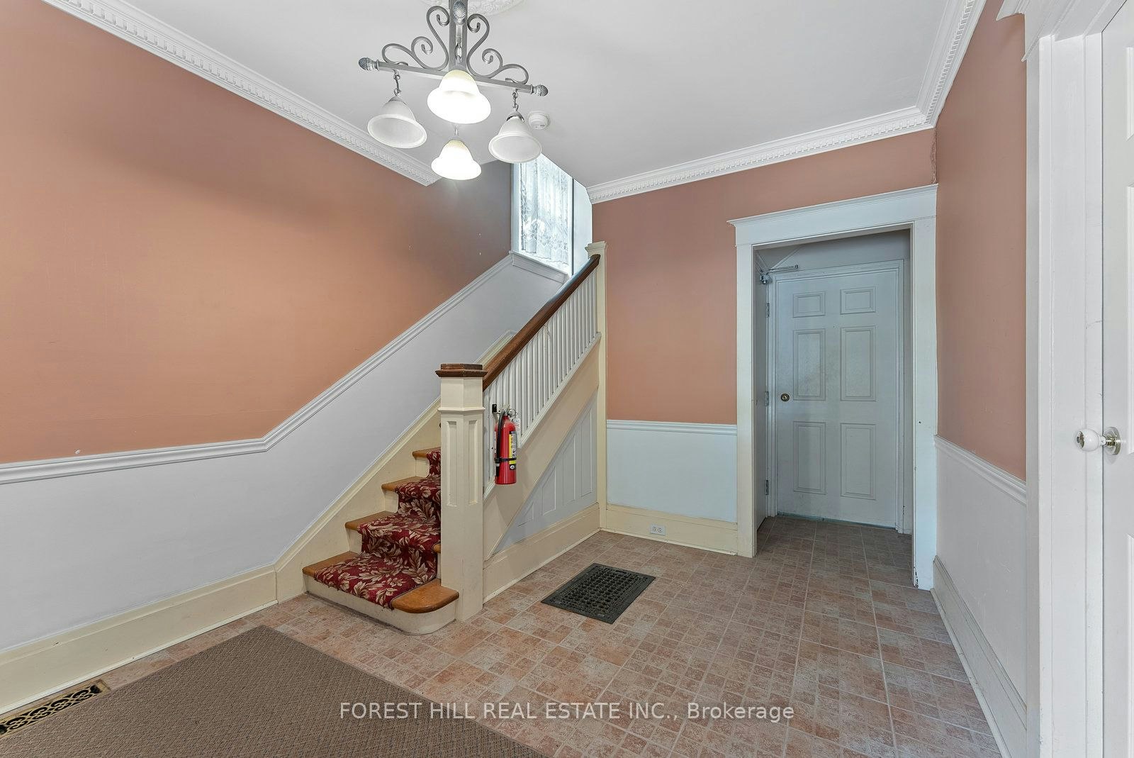 MAIN-36 Arnold Crescent, Richmond Hill, ON, L4C 3R5 - 34