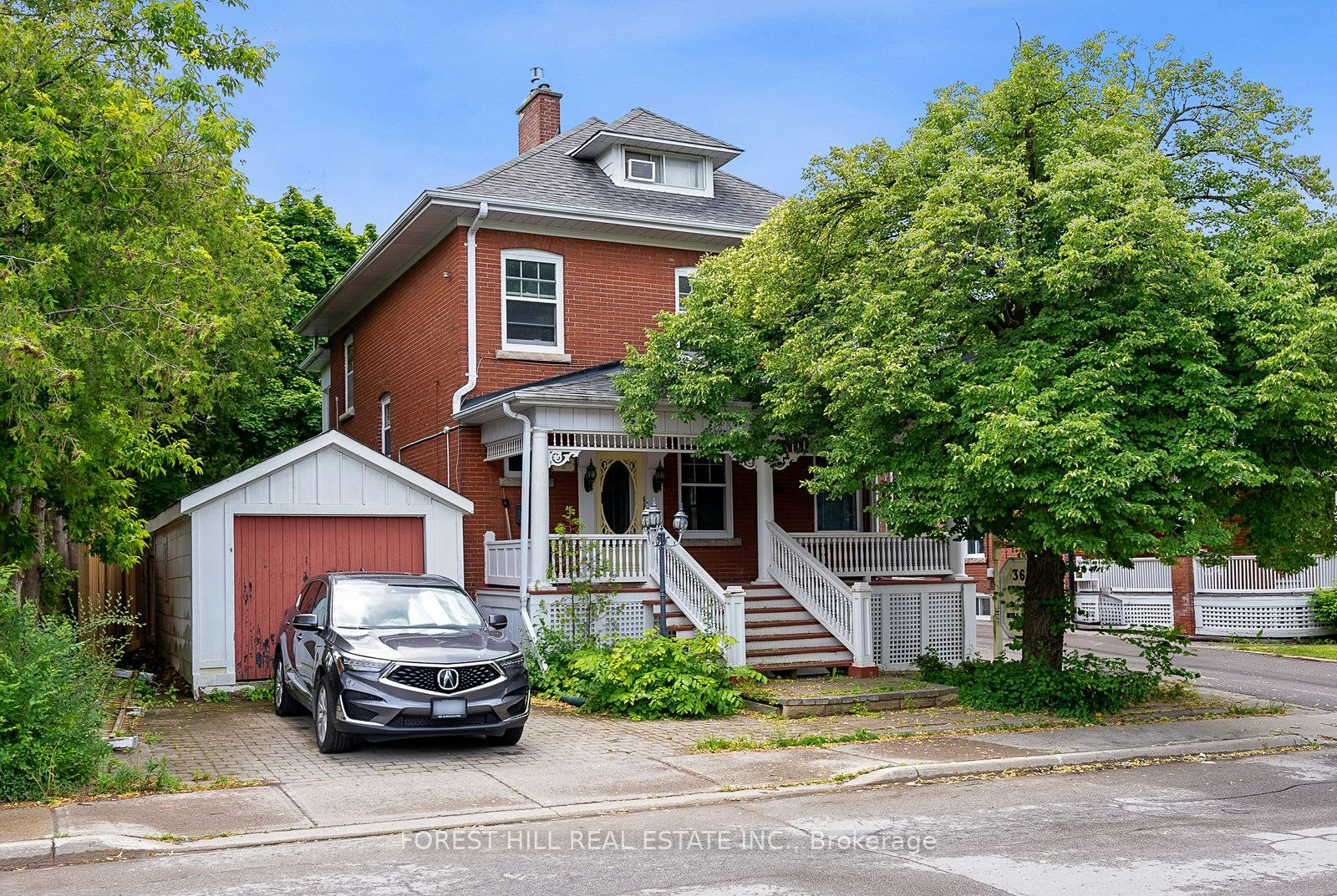 MAIN-36 Arnold Crescent, Richmond Hill, ON, L4C 3R5