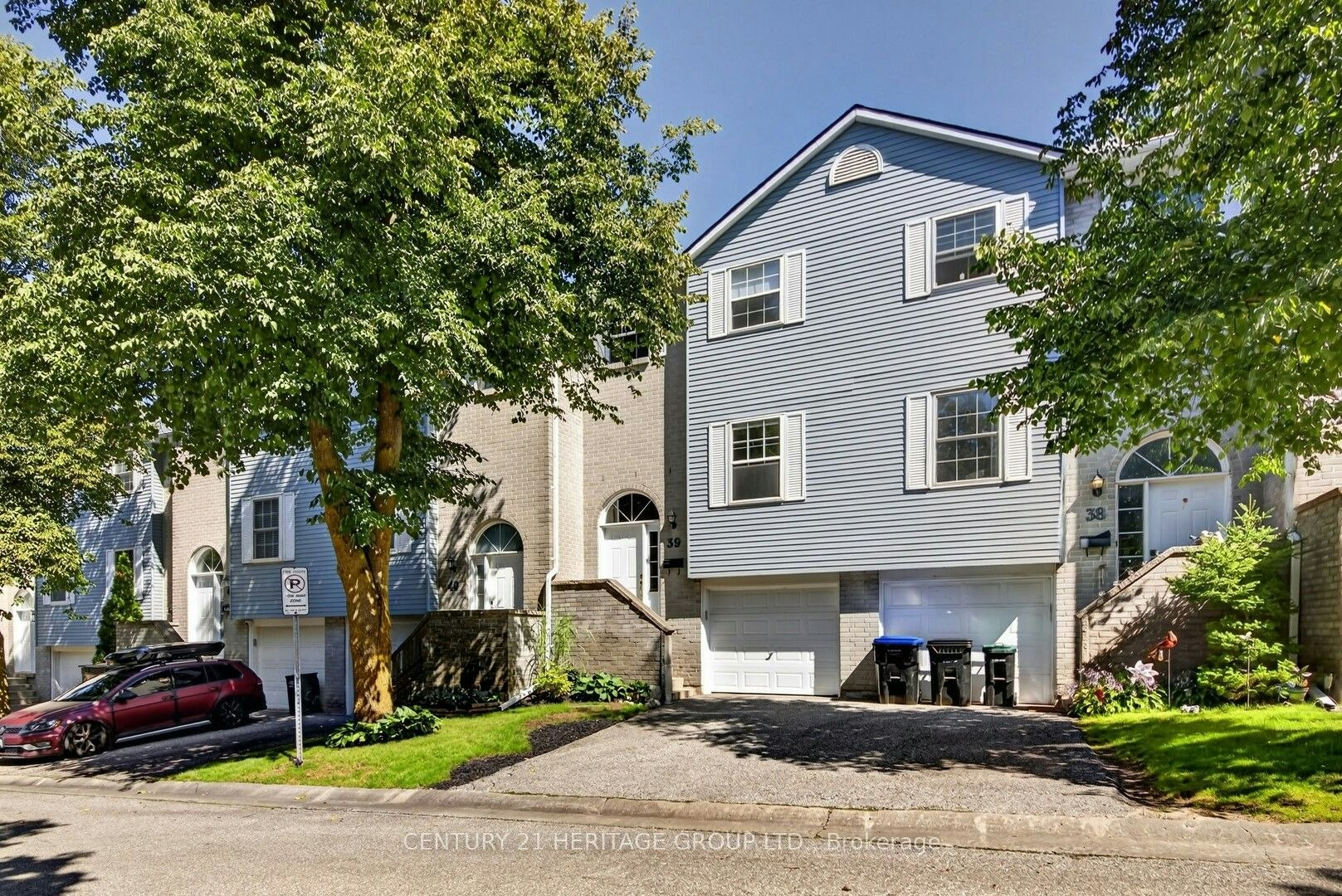 39-39 Harmony Circle, Bradford West Gwillimbury, ON, L3Z 2T9