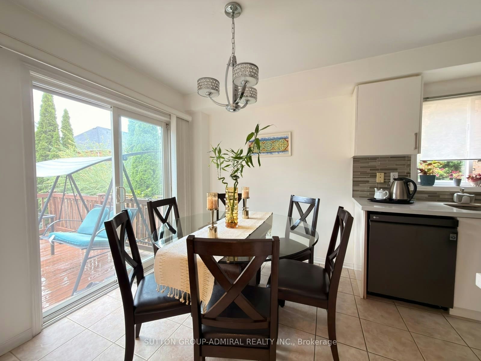 222 Burgess Crescent, Newmarket, ON, L3X 2V1 - 8