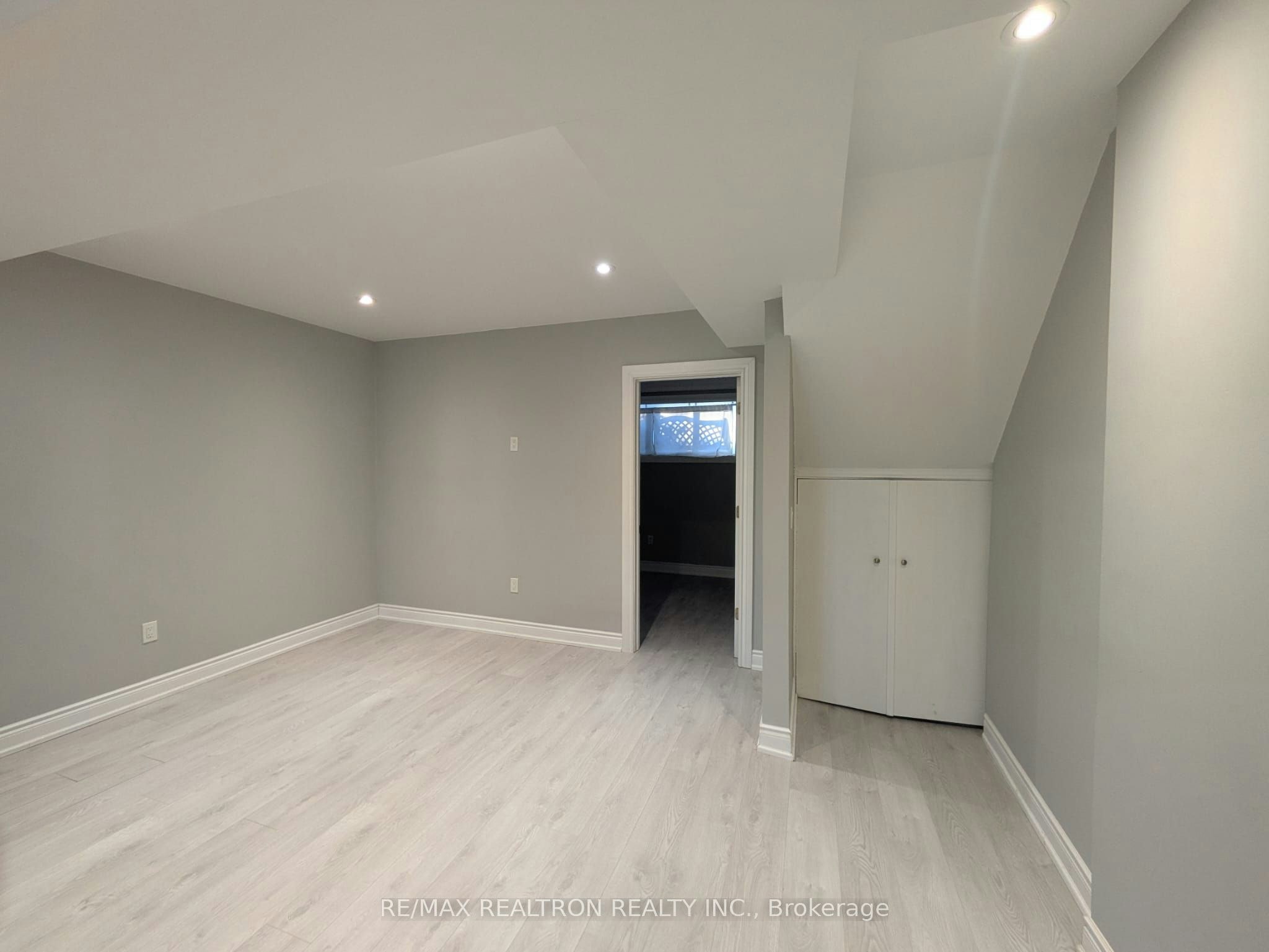 48 Imperial Crescent, Bradford West Gwillimbury, ON, L3Z 2N8 - 7