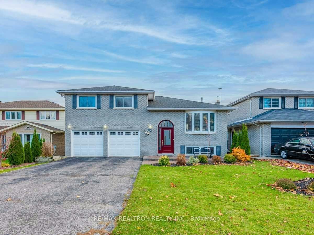48 Imperial Crescent, Bradford West Gwillimbury, ON, L3Z 2N8