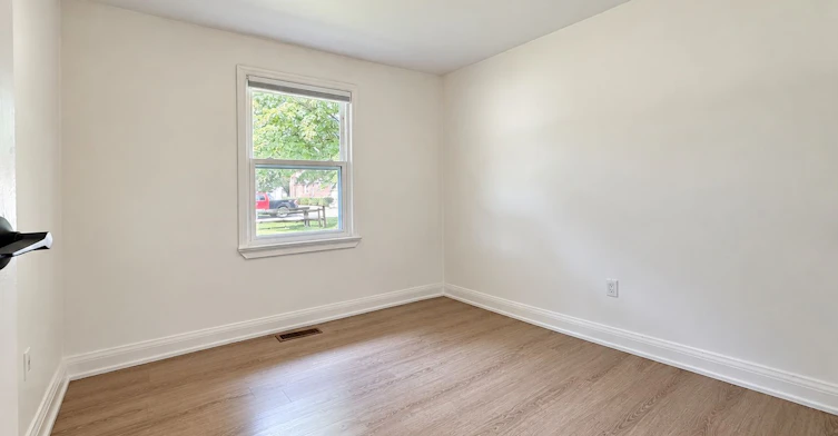 11 Railway Street, Vaughan, ON, L6A 1P6 - 8