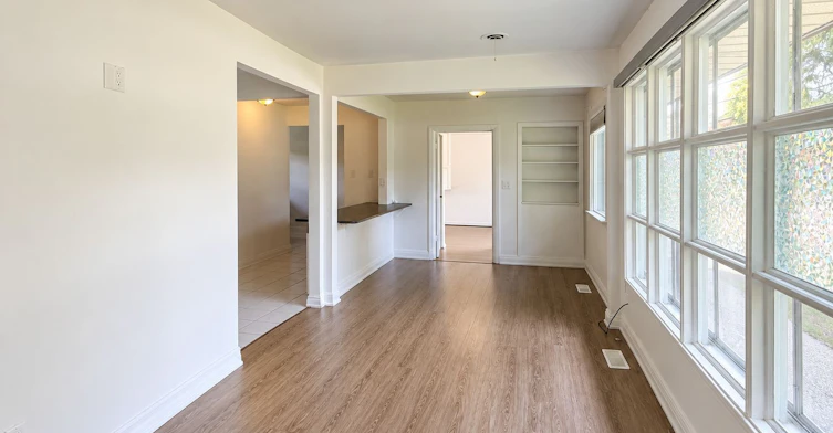 11 Railway Street, Vaughan, ON, L6A 1P6 - 4