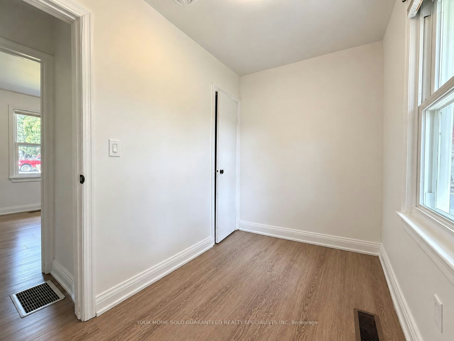 11 Railway Street, Vaughan, ON, L6A 1P6 - 6