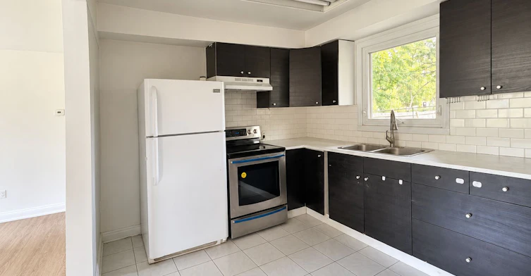 11 Railway Street, Vaughan, ON, L6A 1P6 - 3
