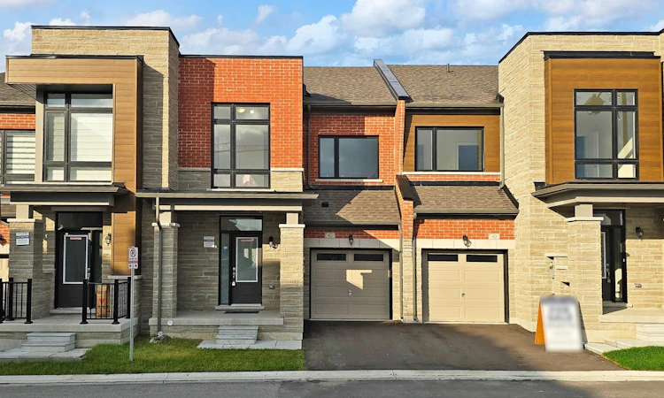 42 Blick Crescent