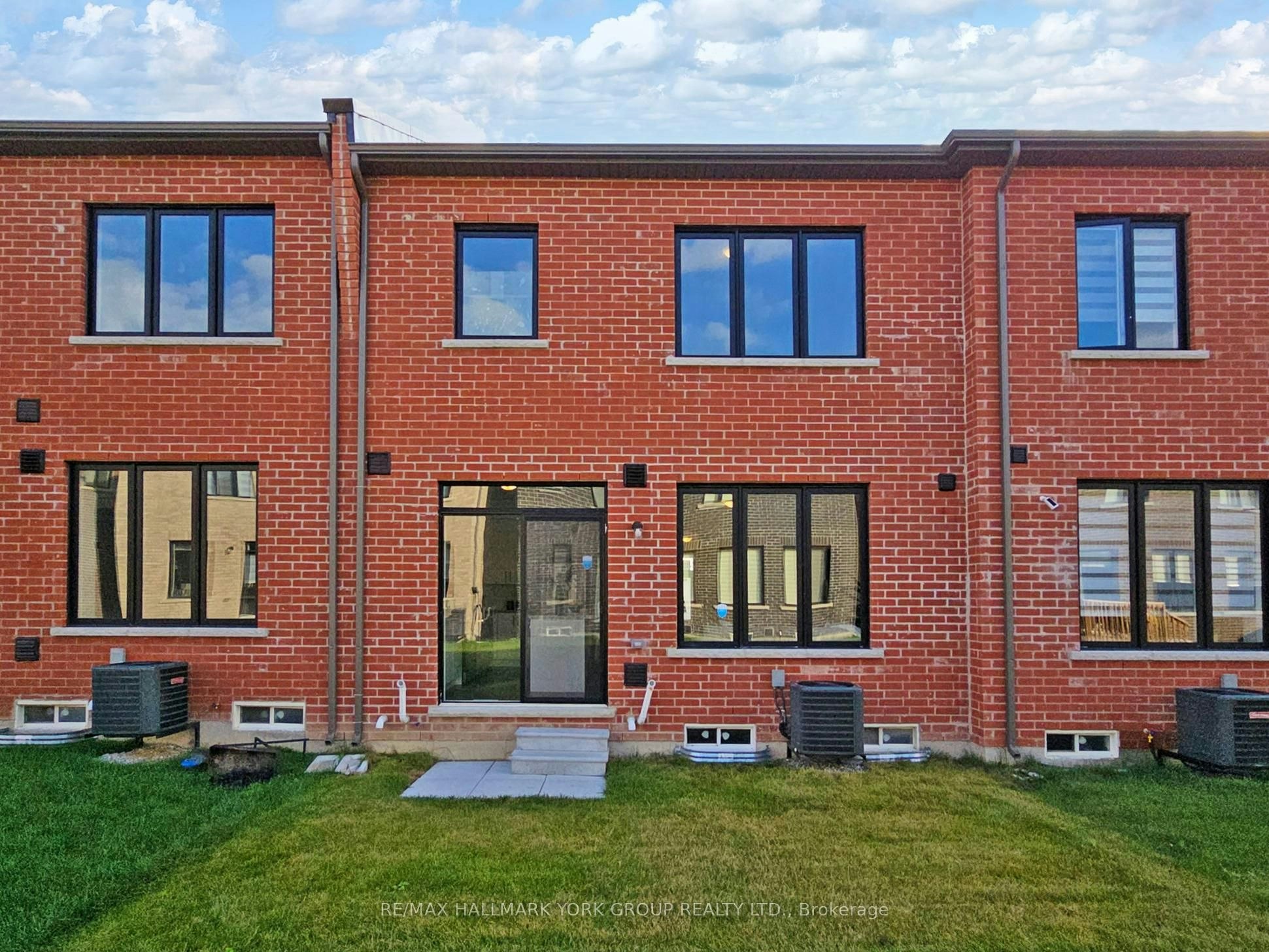 42 Blick Crescent, Aurora, ON, L4G 4A6 - 37