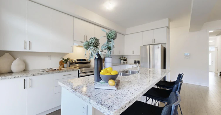 42 Blick Crescent, Aurora, ON, L4G 4A6 - 9
