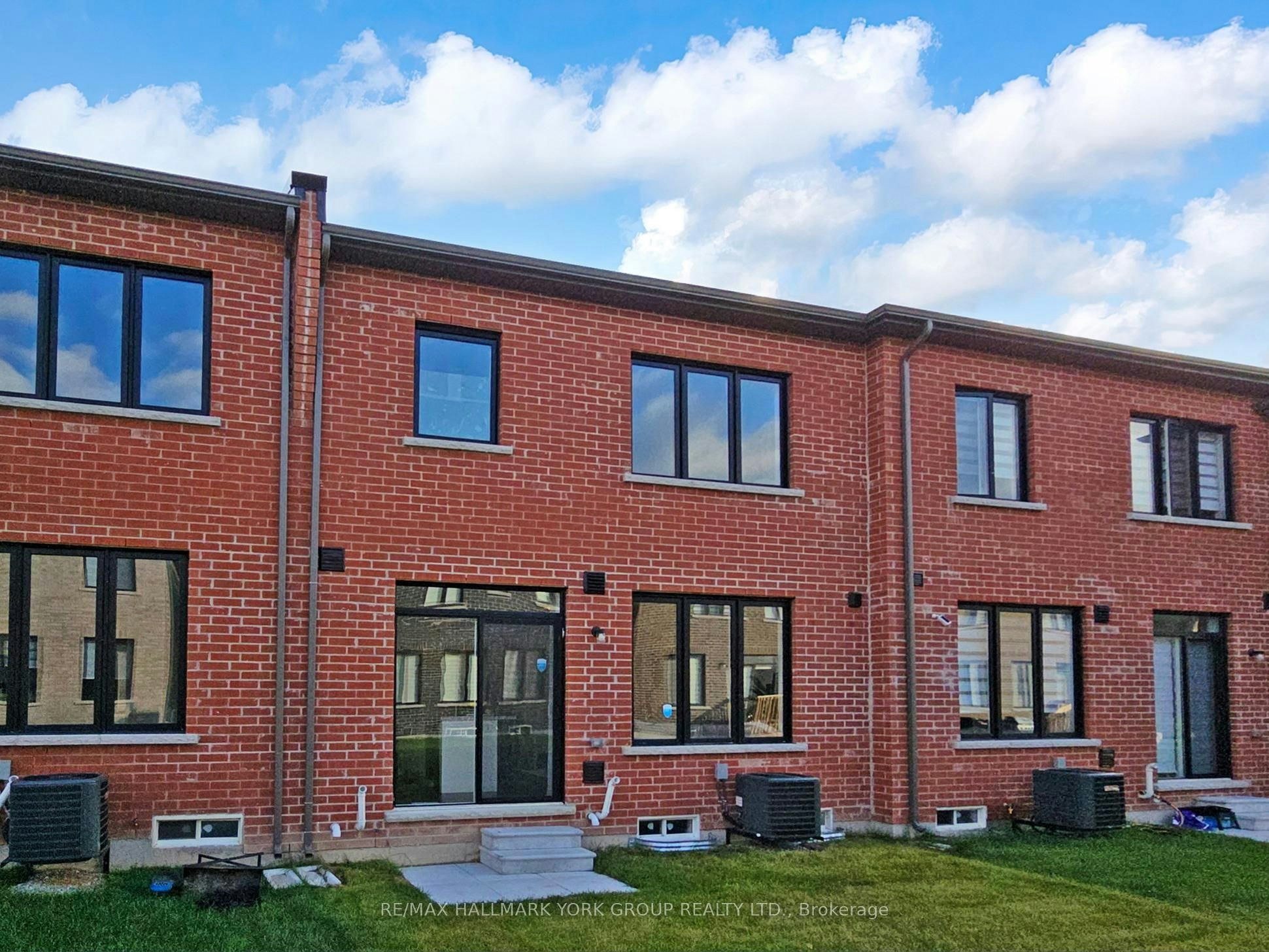 42 Blick Crescent, Aurora, ON, L4G 4A6 - 38