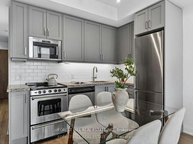 1703E-20 Gatineau Drive, Vaughan, ON, L4J 0L3 - 10