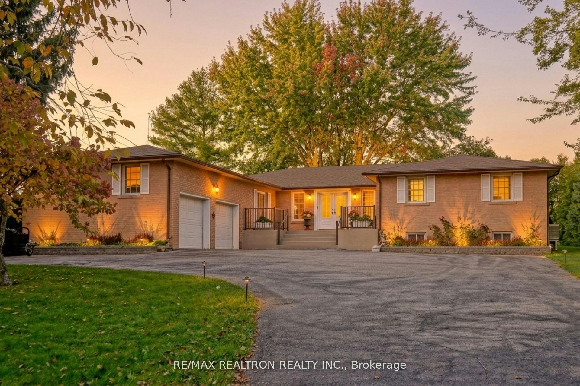 240 Webb Road, Uxbridge, ON, L4A 7X4