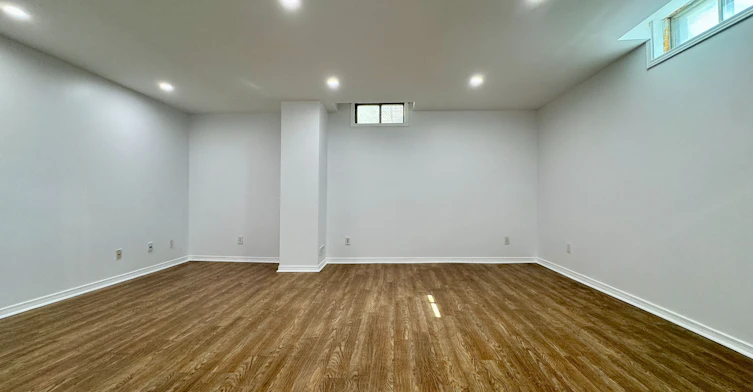 Bsmt-7 Timbers Circle, Markham, ON, L3S 1G1 - 10