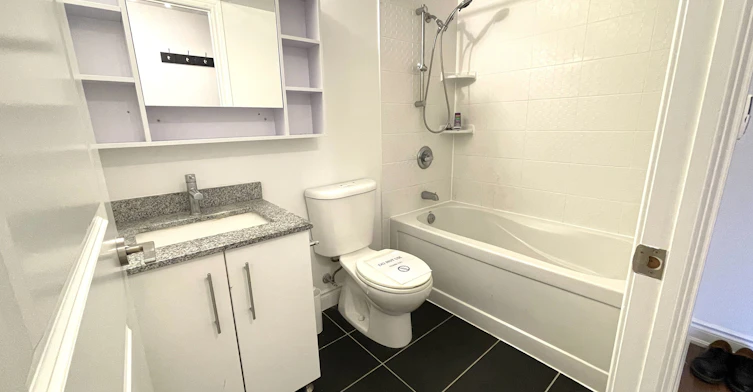 501-233 South Park Road, Markham, ON, L3T 0B3 - 7