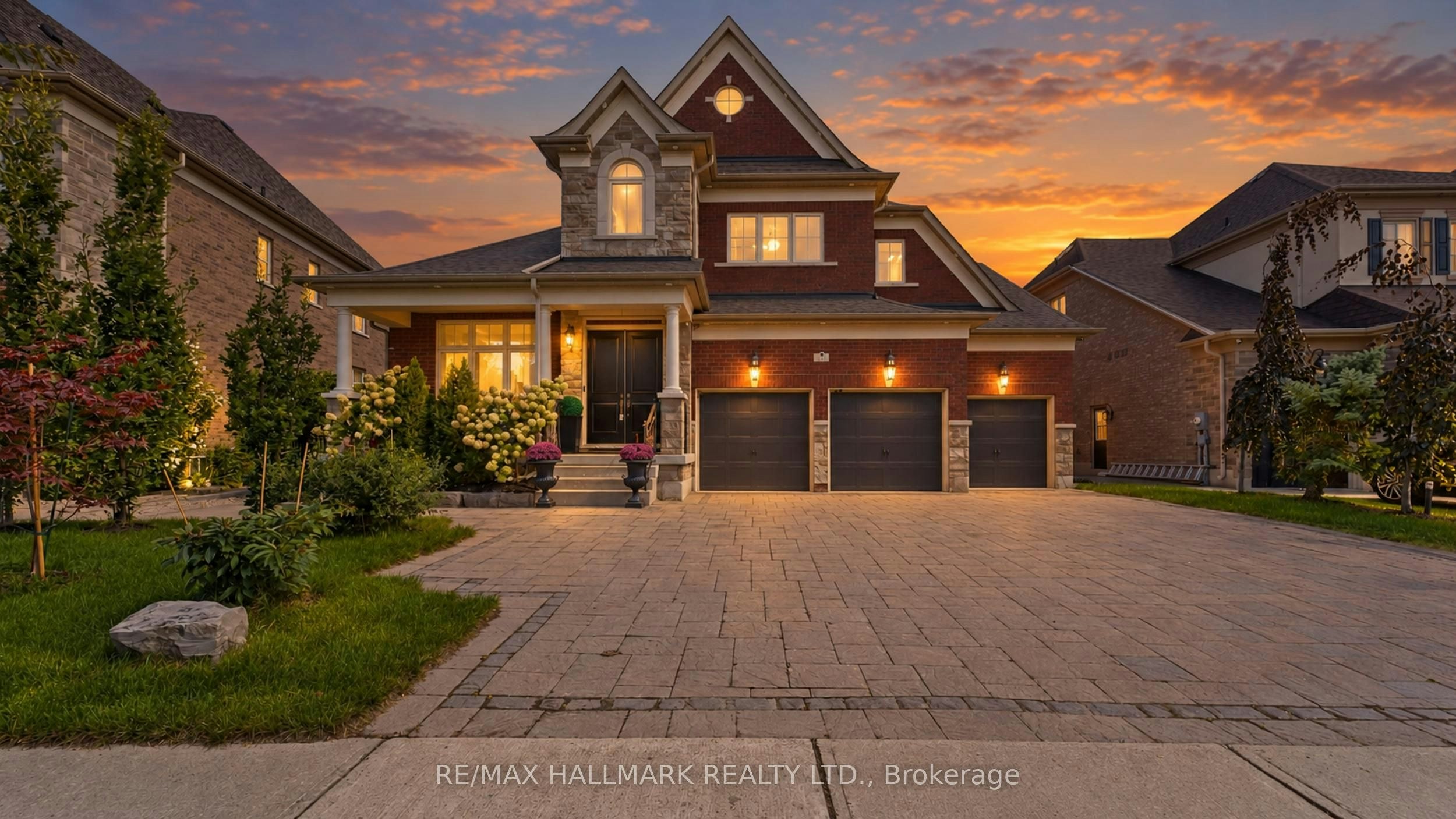 21 Skyline Trail, King, ON, L7B 0A1