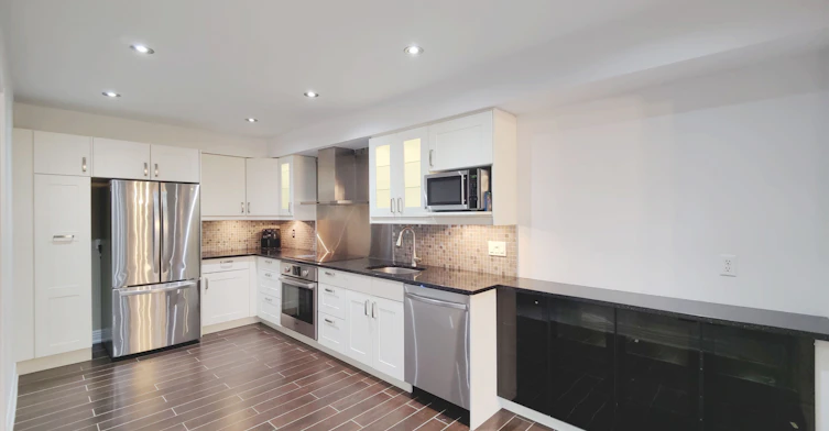 96 Formosa Drive, Richmond Hill, ON, L4S 1T1 - 3