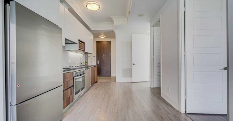 202-15 Water Walk Drive, Markham, ON, L3P 1N3 - 10
